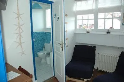 Vent D'bout Bed & Breakfast *